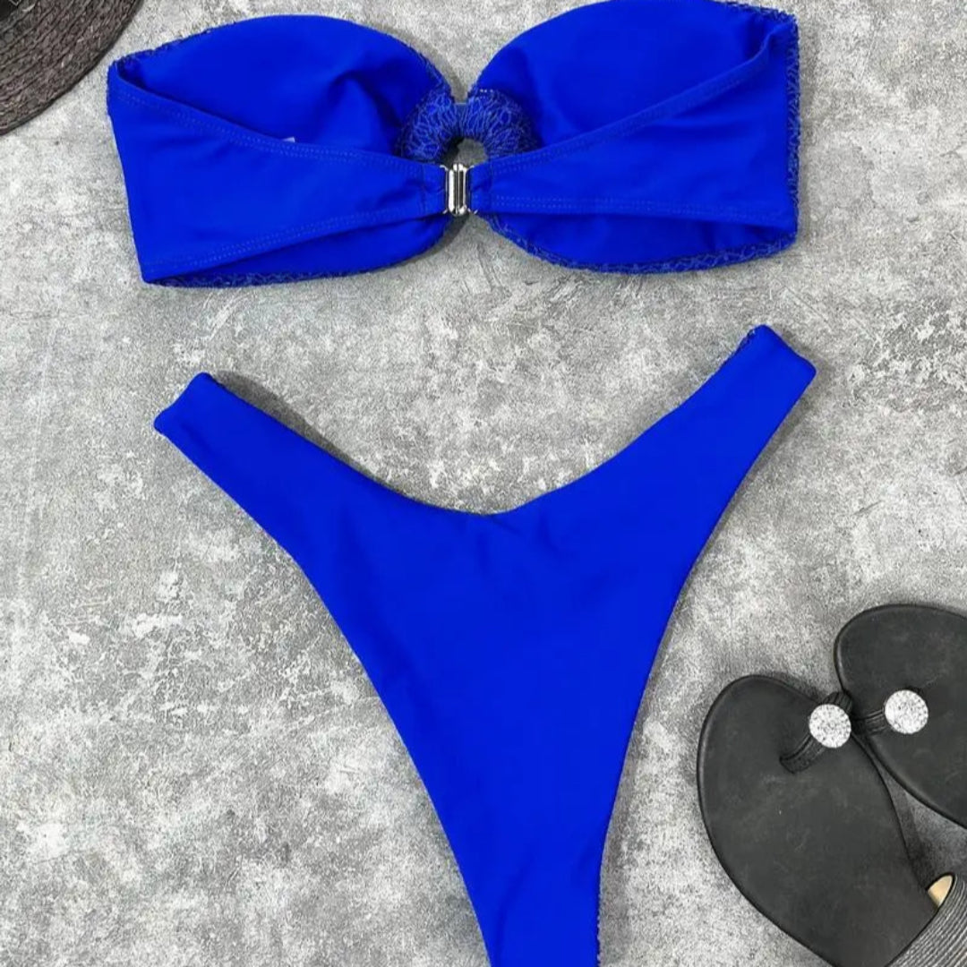 Ensemble de bikini ylva - sans bretelles et en feu