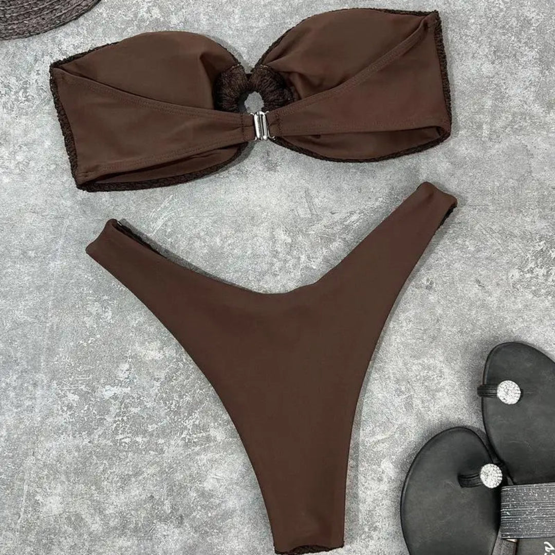 Ensemble de bikini ylva - sans bretelles et en feu
