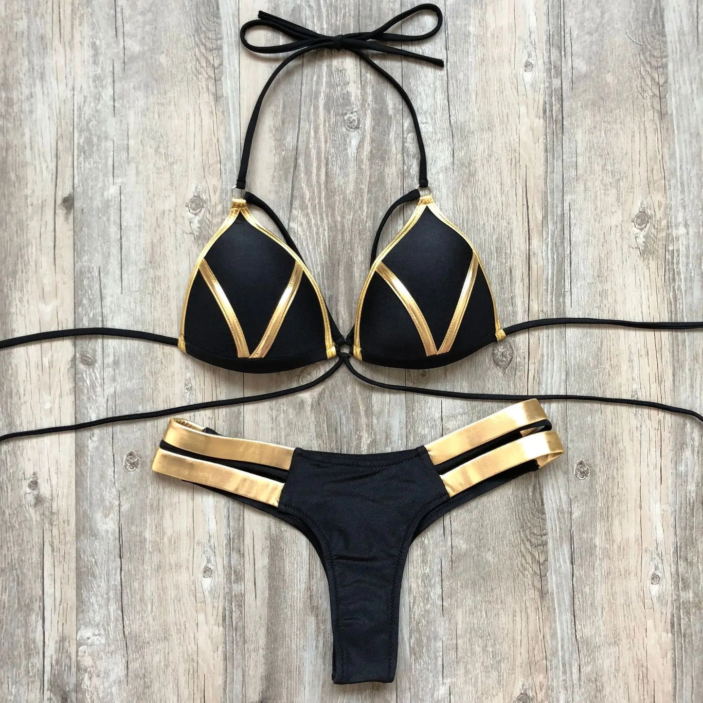 Nahla Bikini - Sexy Simple avec Class