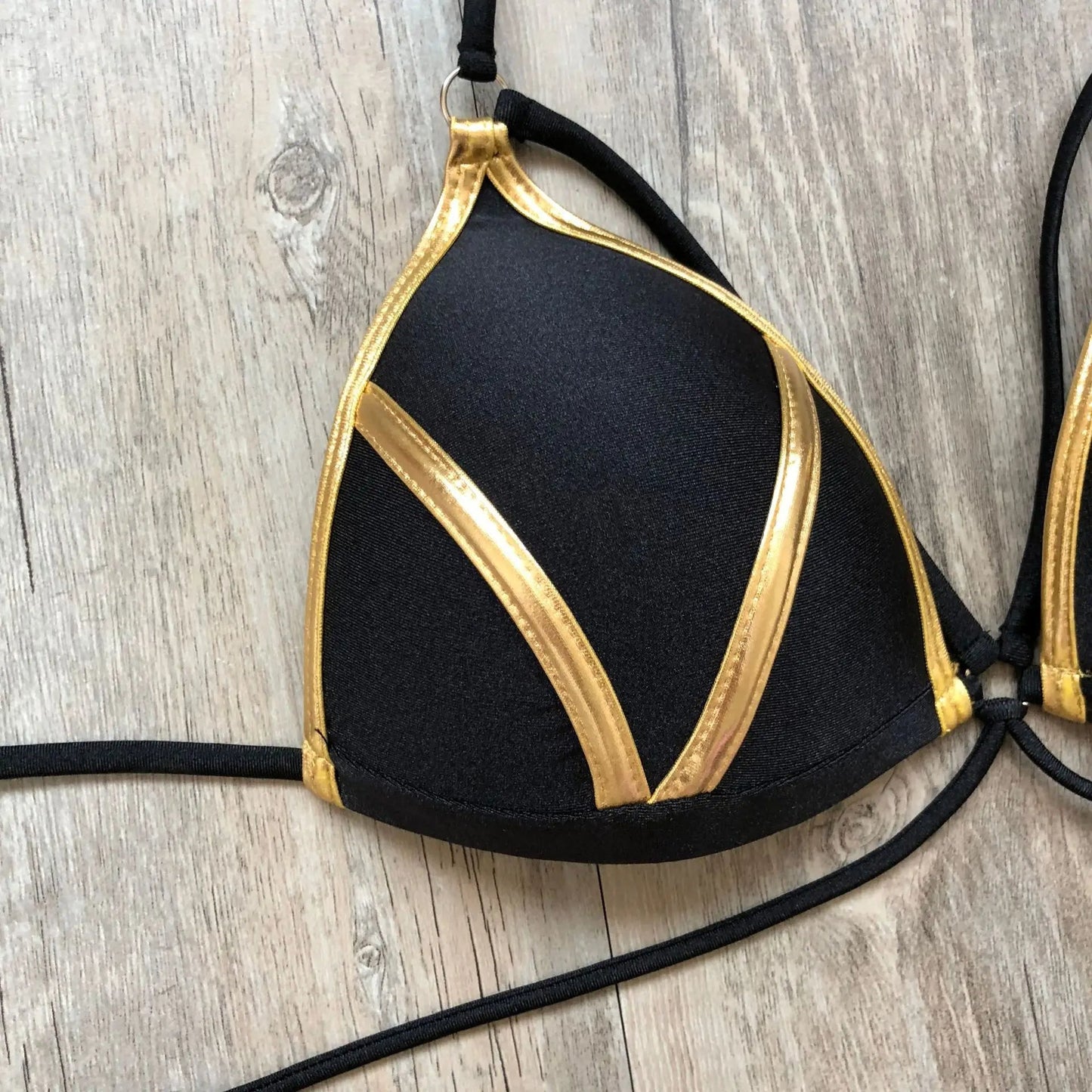 Nahla Bikini - Sexy Simple avec Class