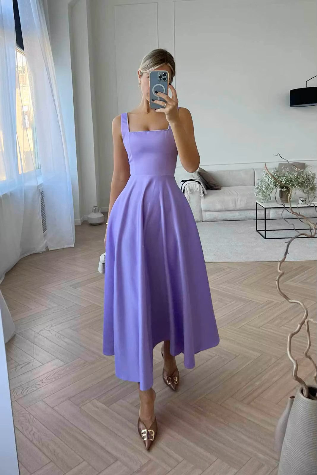 Elara – Versierde Midi-Jurk voor Tijdloze Elegant