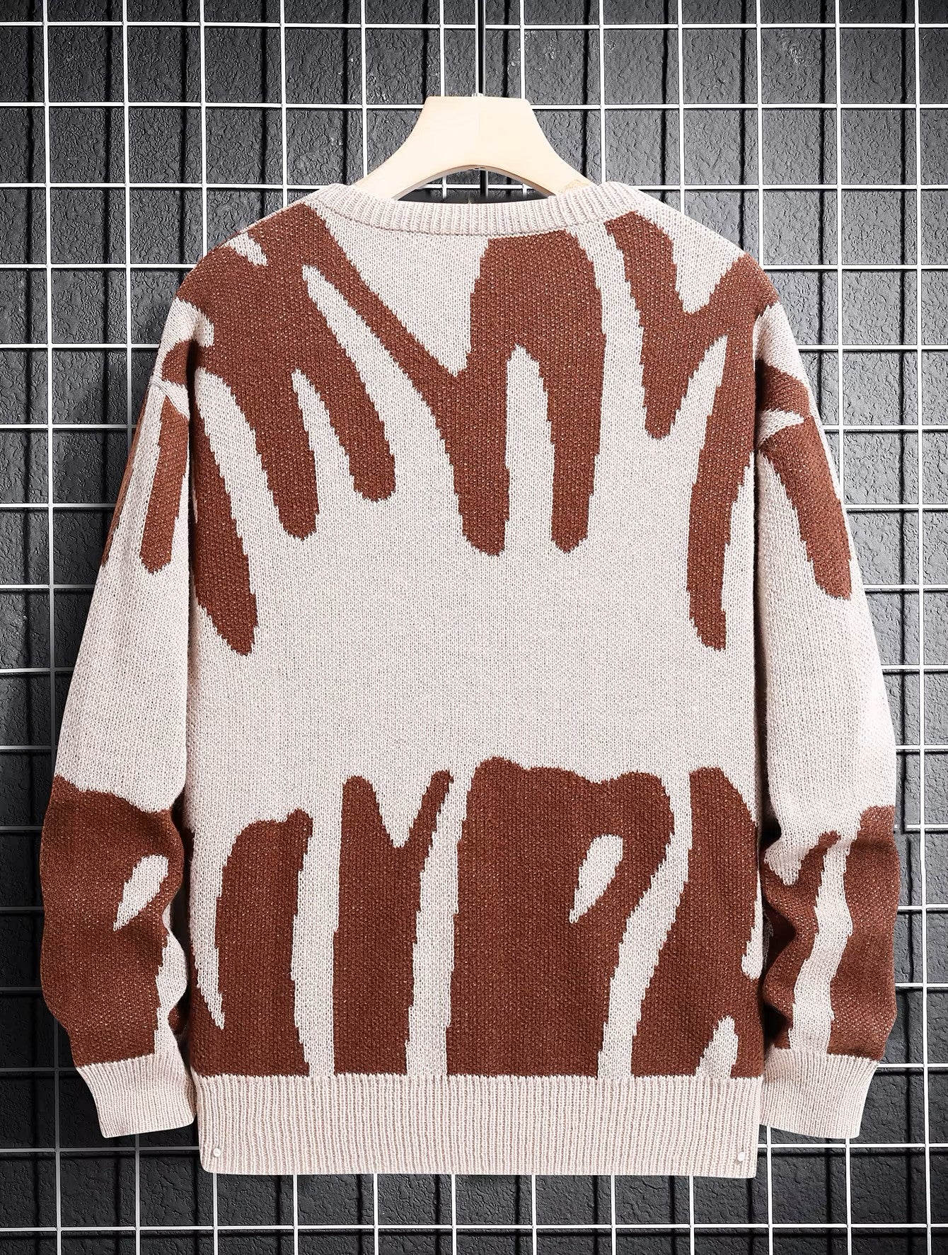 Léonie – The Boyfriend Sweater met Stijlvol Jacquardpatroon