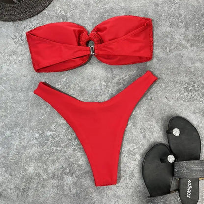 Ensemble de bikini ylva - sans bretelles et en feu