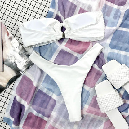 Ensemble de bikini ylva - sans bretelles et en feu