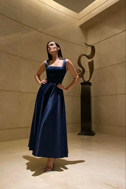 Elara – Versierde Midi-Jurk voor Tijdloze Elegant