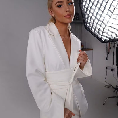 Mireille - Robe de blazer élégante pour un look auto-assuré et féminin