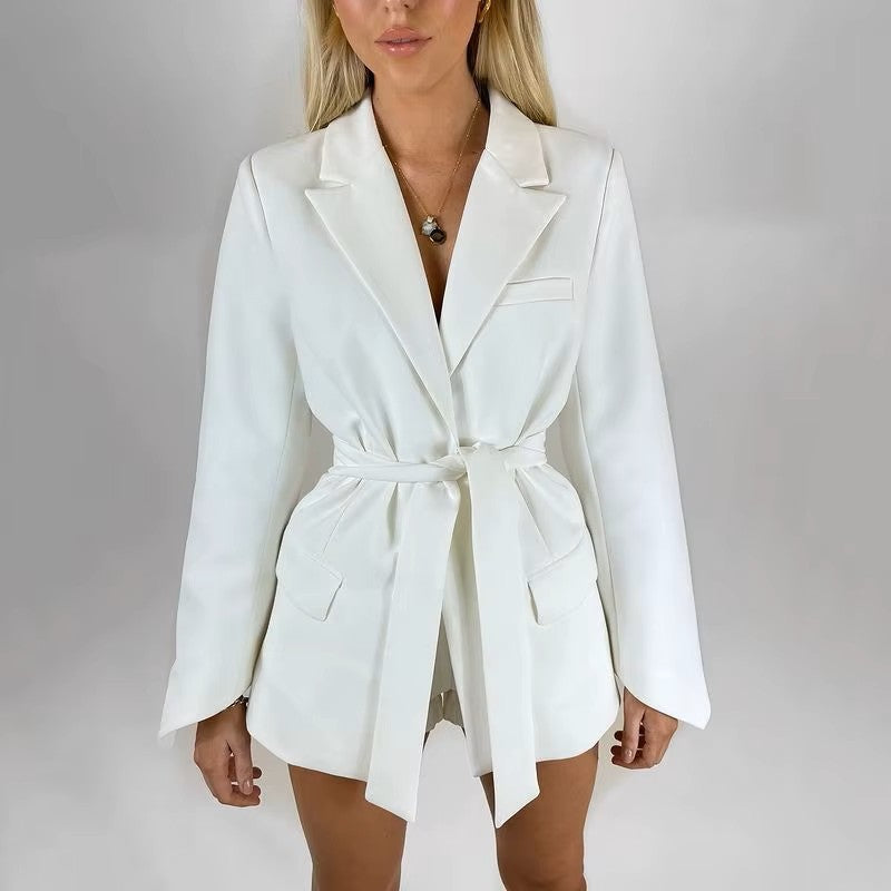 Mireille - Robe de blazer élégante pour un look auto-assuré et féminin